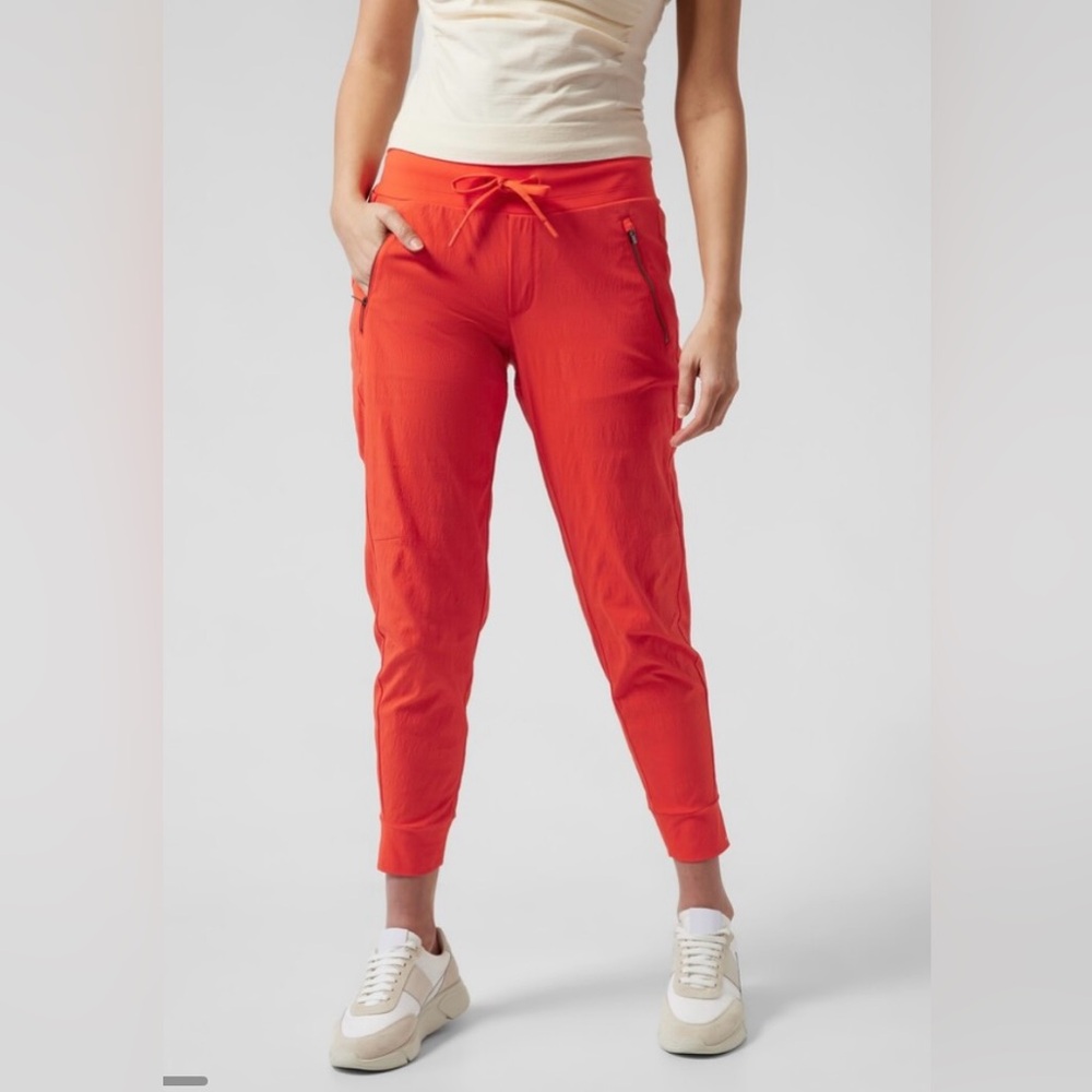 Athleta jogger pants. Size 2